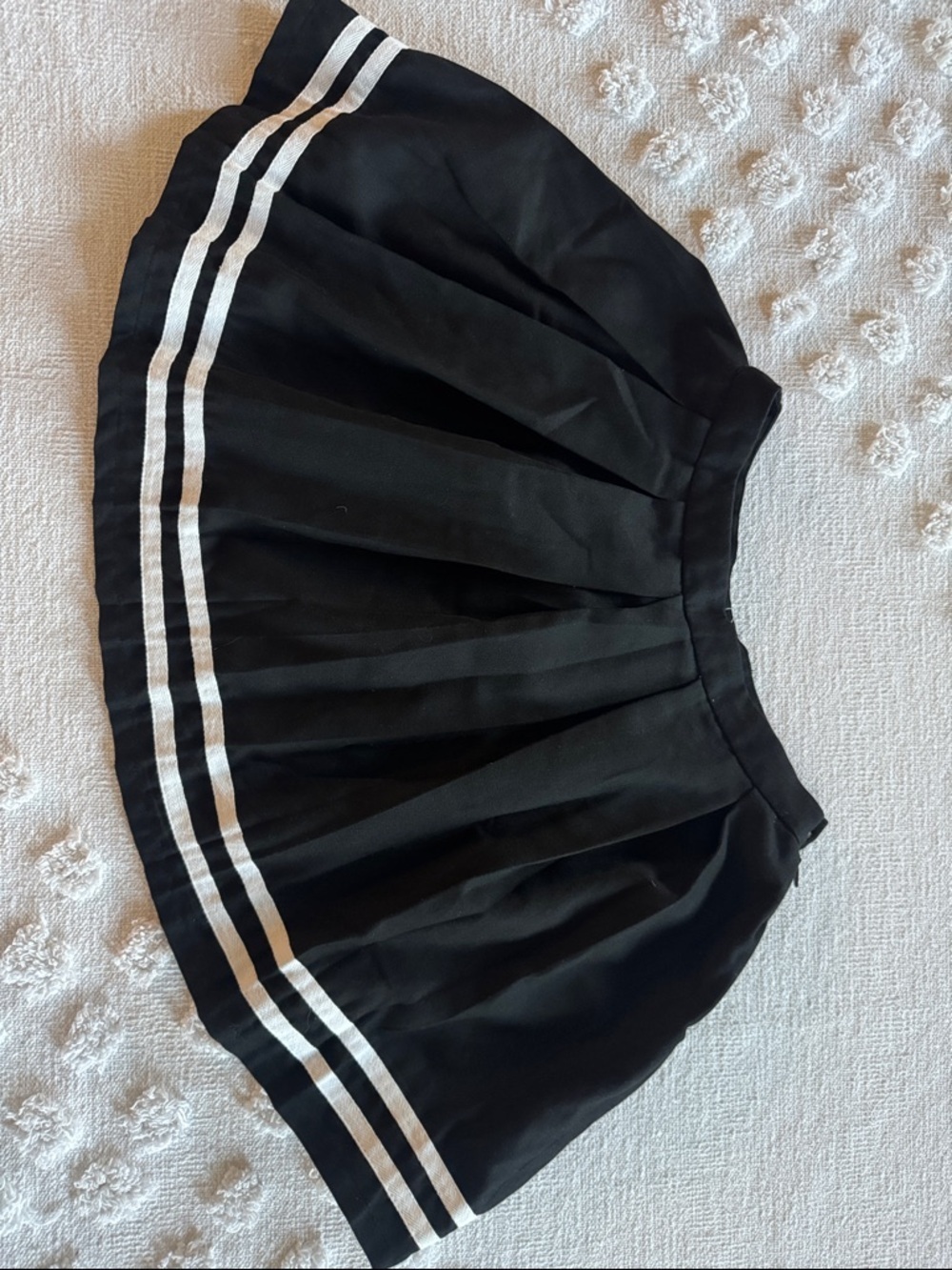 Hot Topic Pleated Cheer Skirt Juniors Medium M Black Mini Tennis Goth 
@-9